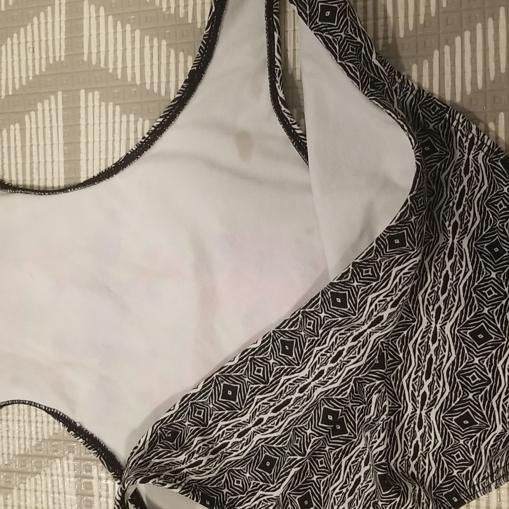 Multi Color One Piece - Picture 8 of 12